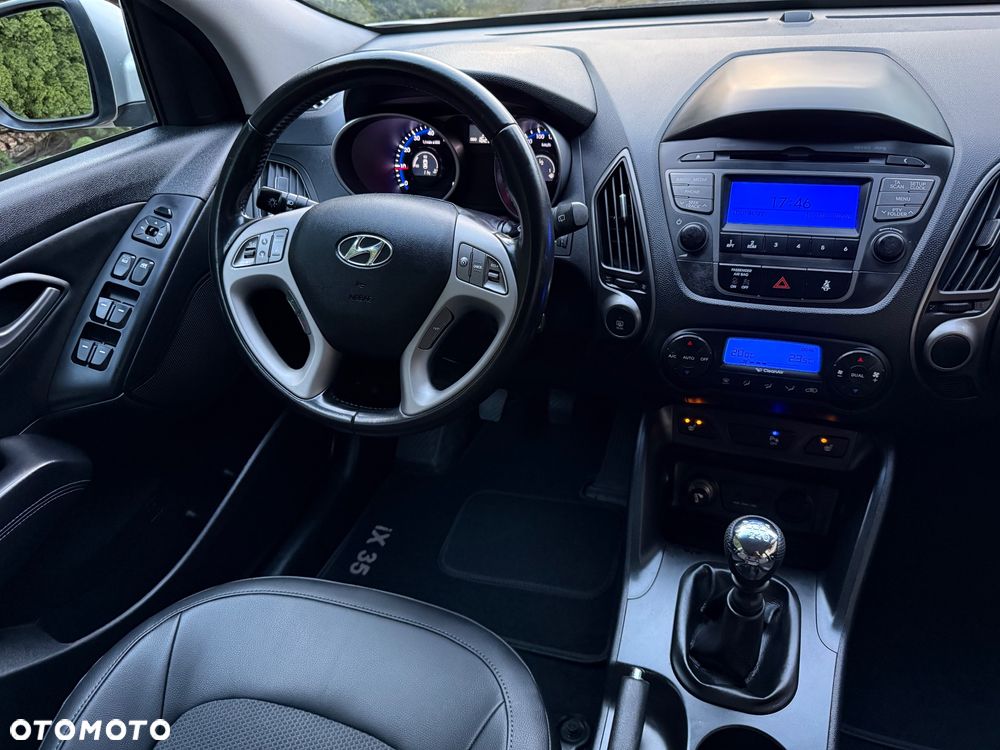 Hyundai ix35 - 14
