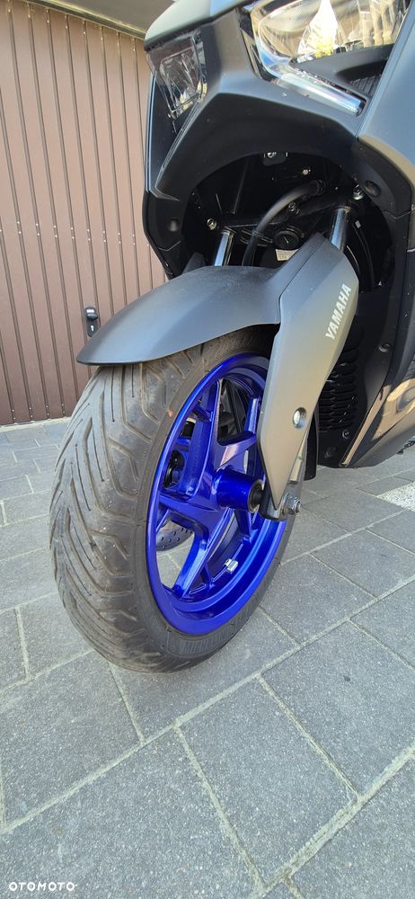 Yamaha X-max - 6