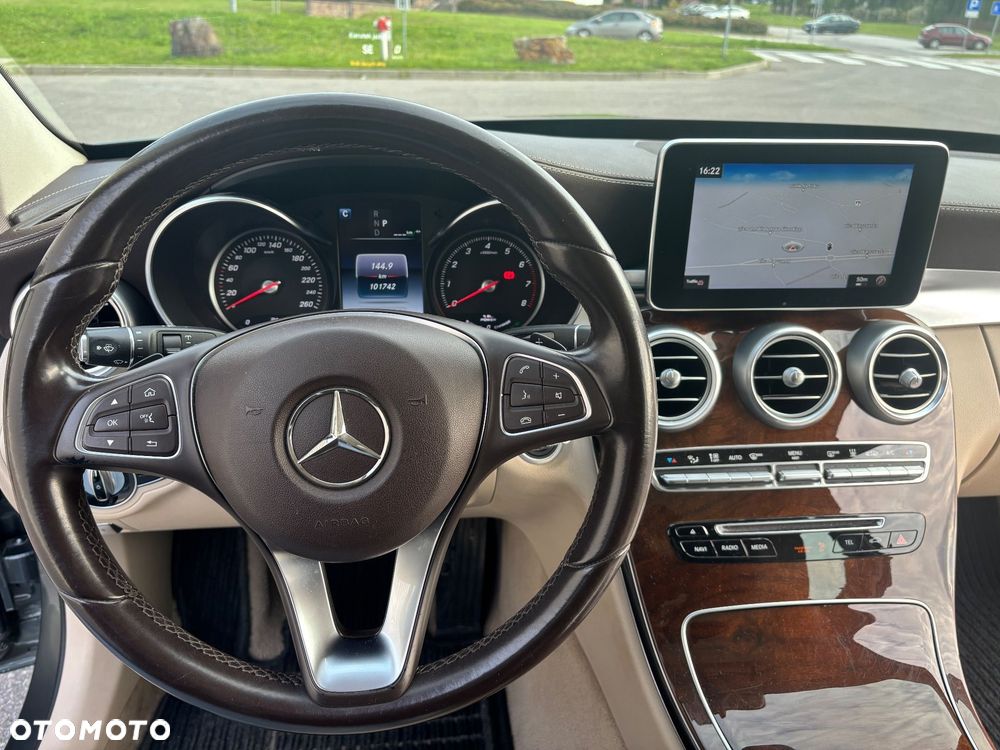 Mercedes-Benz Klasa C 250 7G-TRONIC - 15