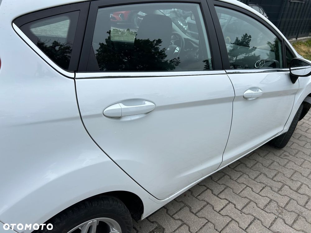 Ford Fiesta - 29