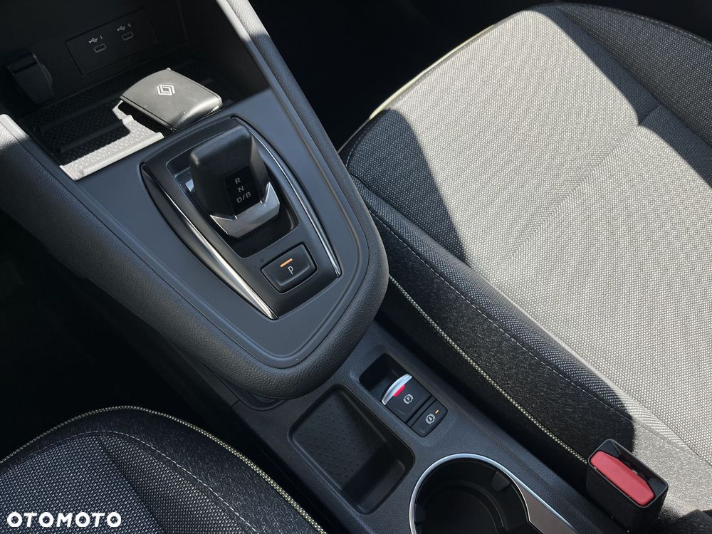 Renault Captur 1.8 E-TECH Full Hybrid 160 Techno - 22