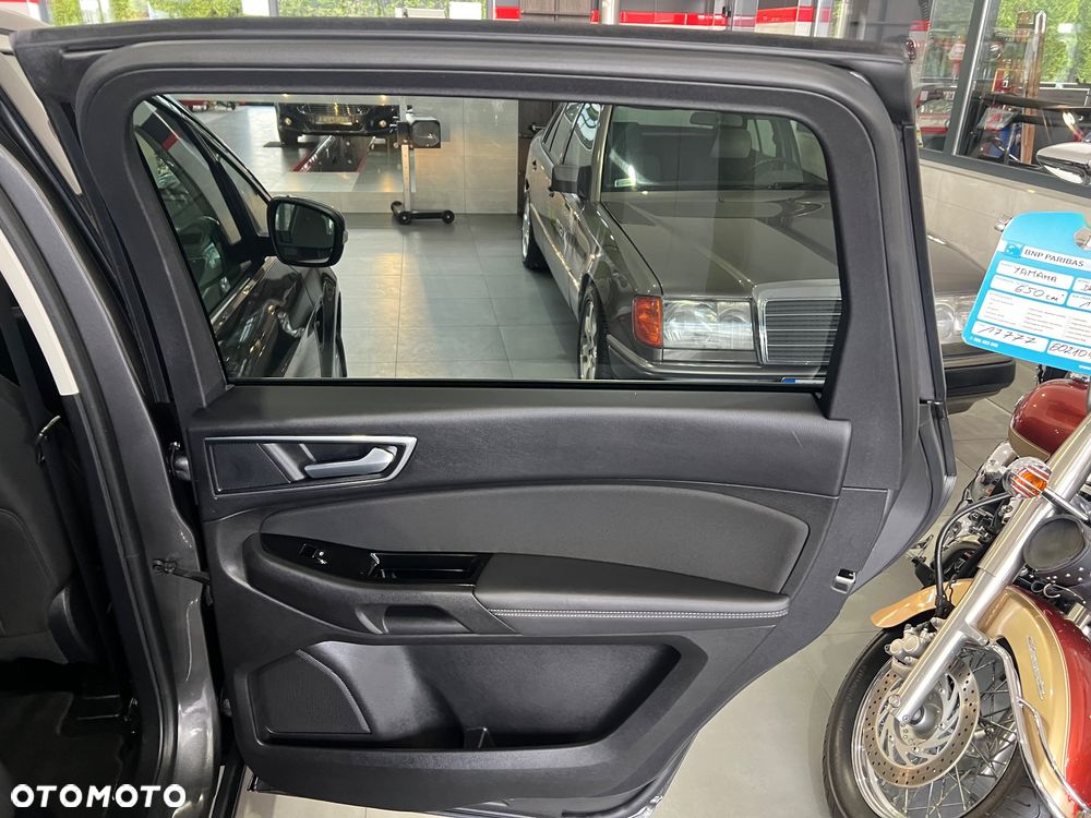 Ford S-Max 1.5 EcoBoost ST-Line - 27