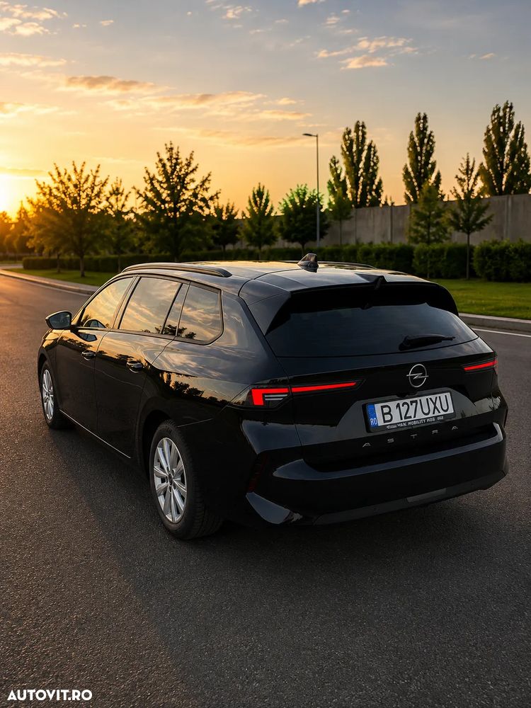 Opel Astra 1.2 Turbo Enjoy - 4