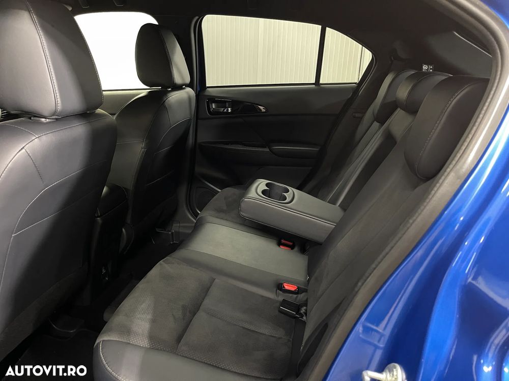 Mitsubishi Eclipse-Cross 4WD Plus - 12