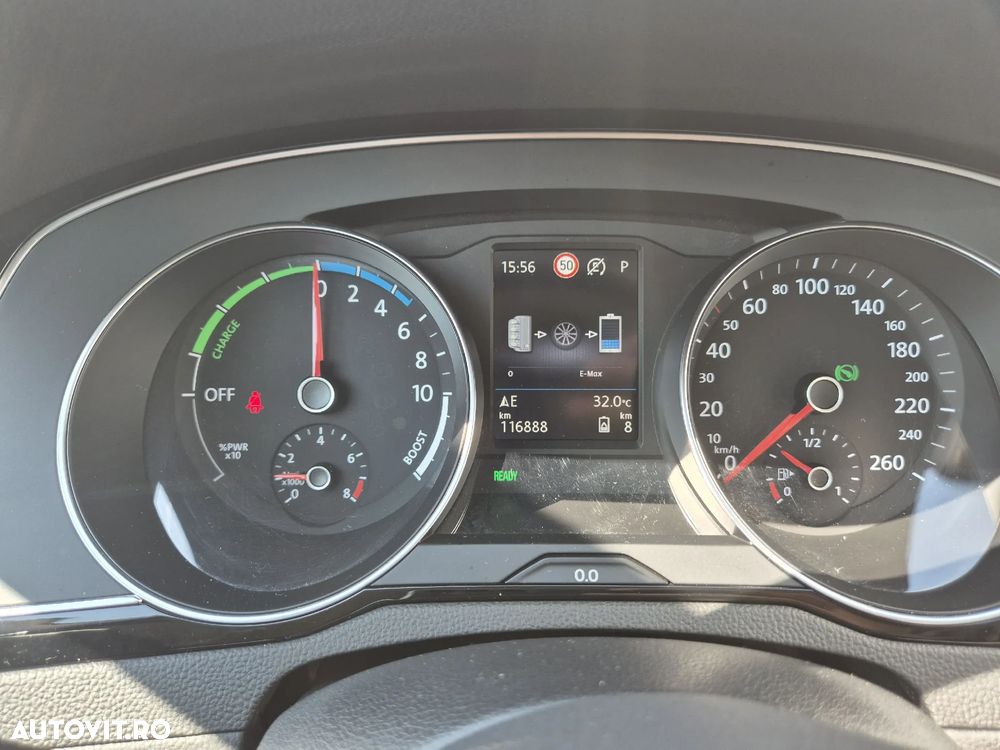 Volkswagen Passat - 19