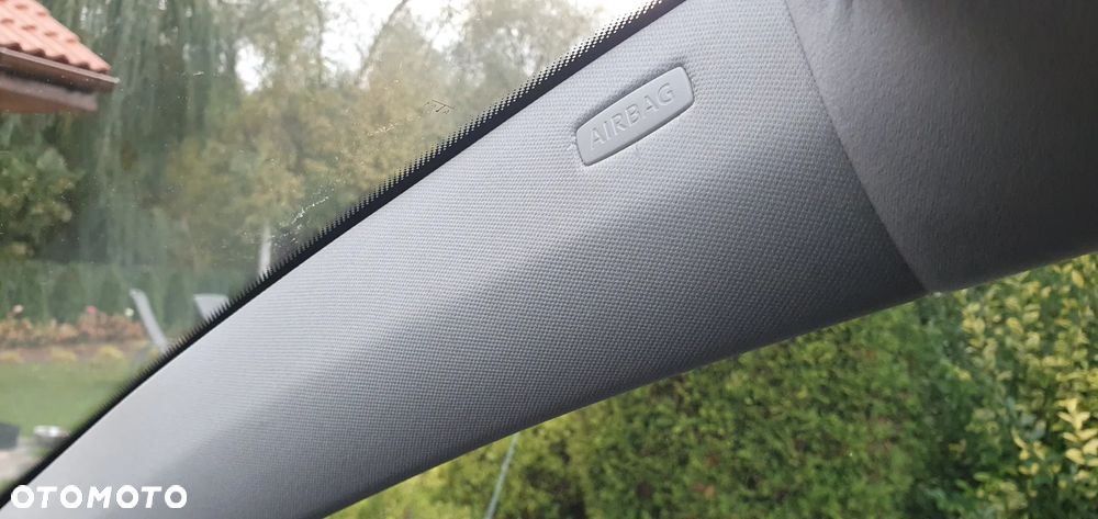 Volkswagen Golf - 19