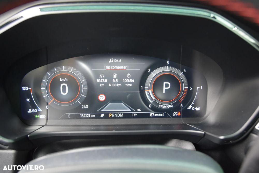 Ford Kuga 2.0 EcoBlue 4x4 Aut. ST-LINE - 9