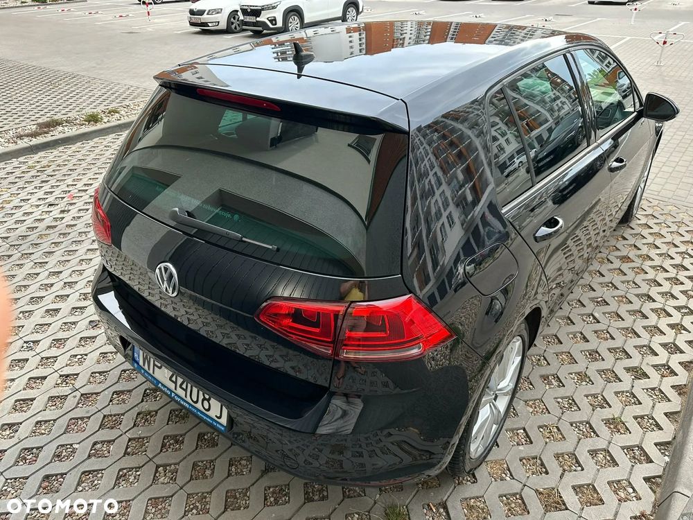 Volkswagen Golf - 5