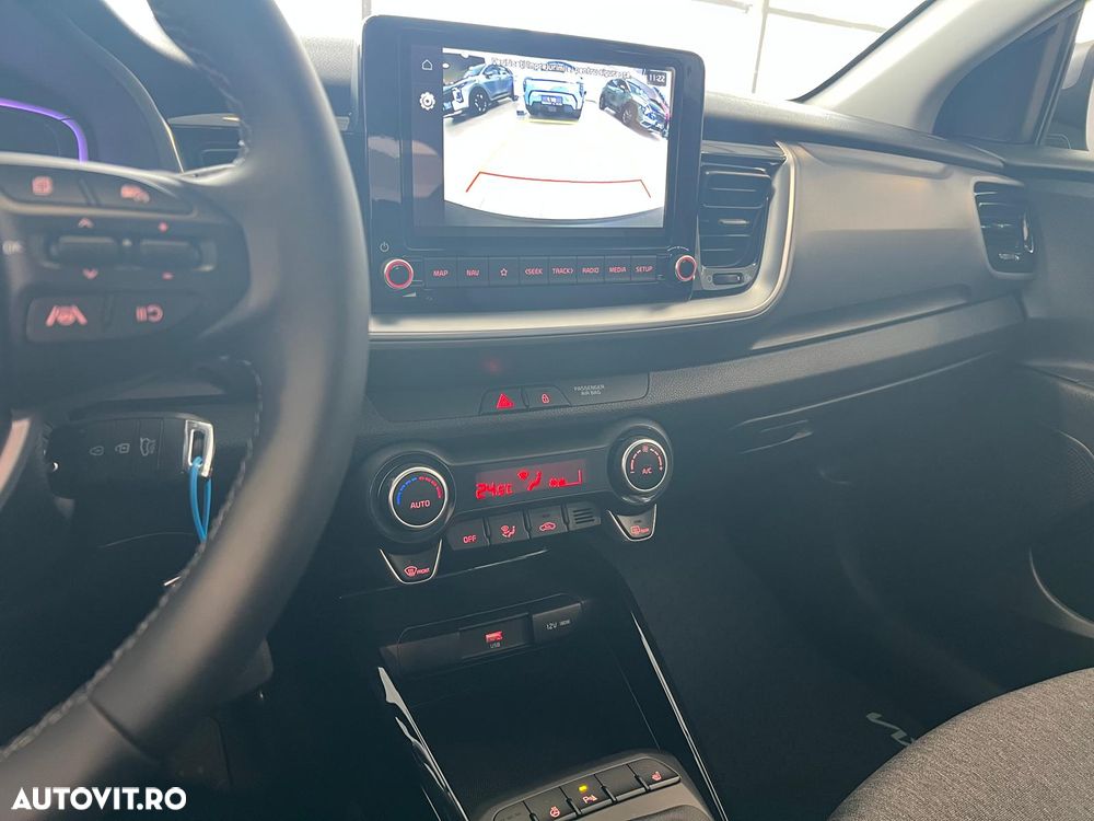 Kia Stonic 1.2 MPI 5MT Urban - 15