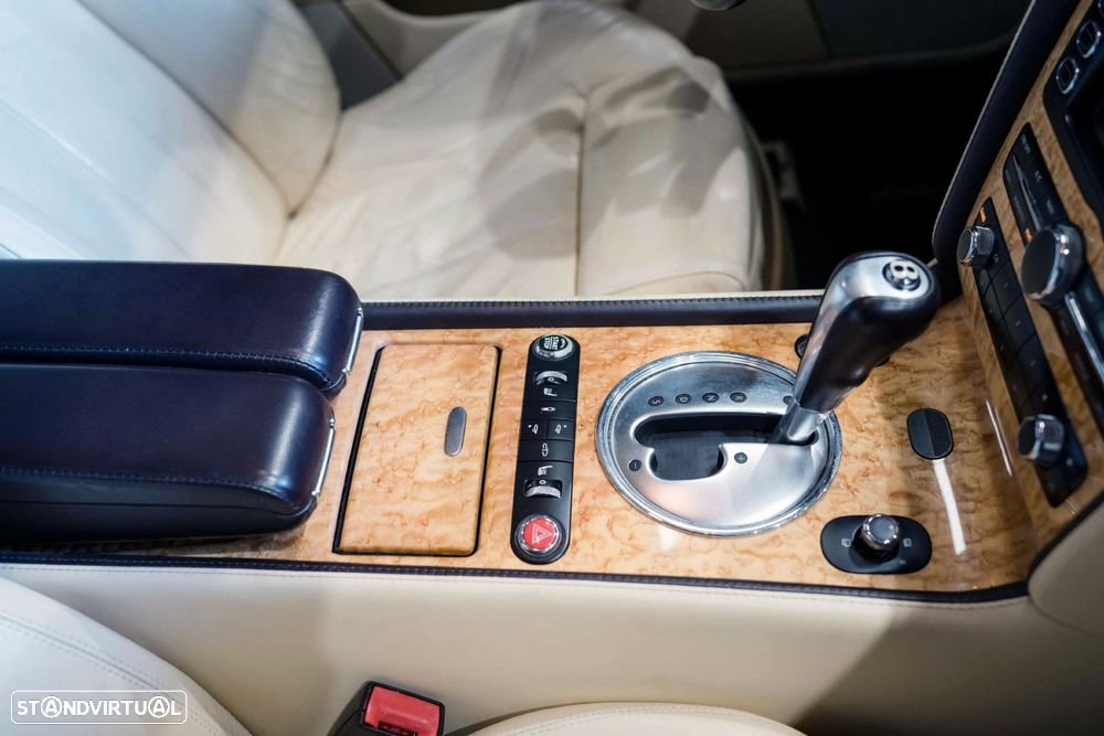 Bentley Continental GT - 26