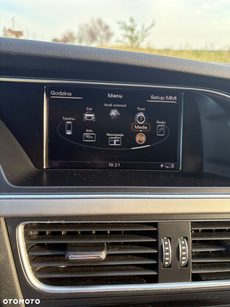 Audi A4 Avant 2.0 TDI Quattro - 31