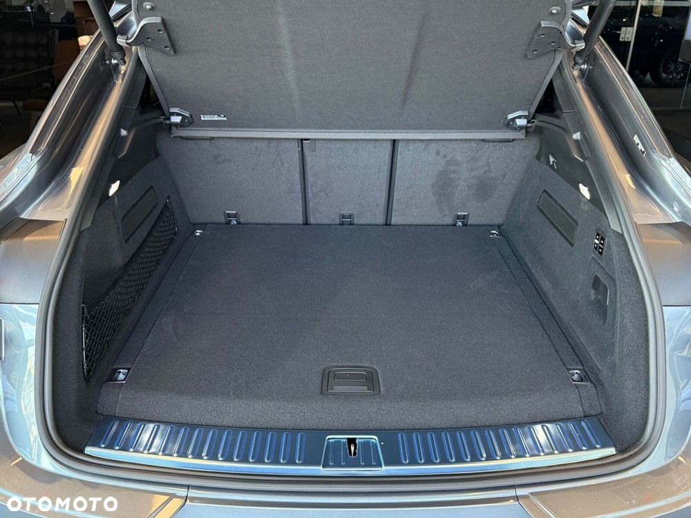 Porsche Cayenne - 25