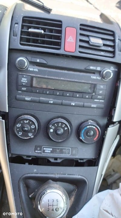 TOYOTA AURIS 1,4 D4D ROZRUSZNIK - 13