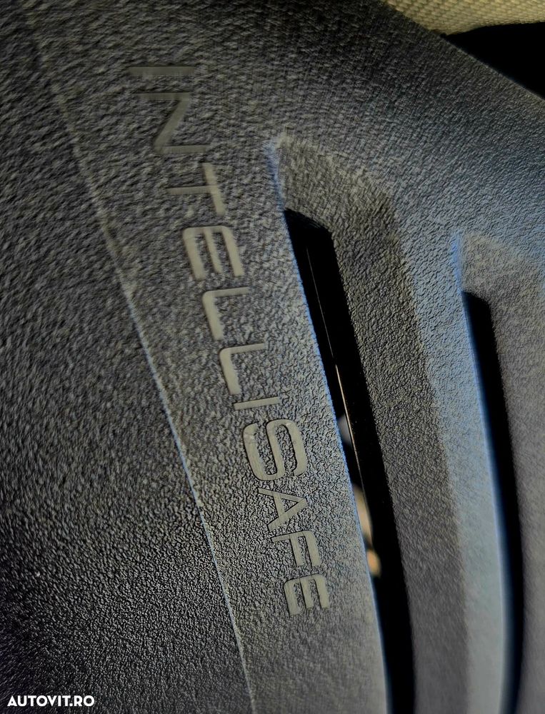 Volvo XC 60 T8 Twin Engine AWD Momentum - 18