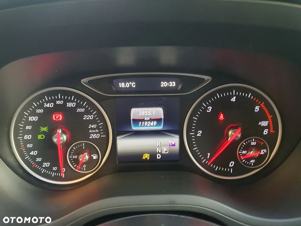 Mercedes-Benz Klasa B 180 (CDI) d 7G-DCT - 36