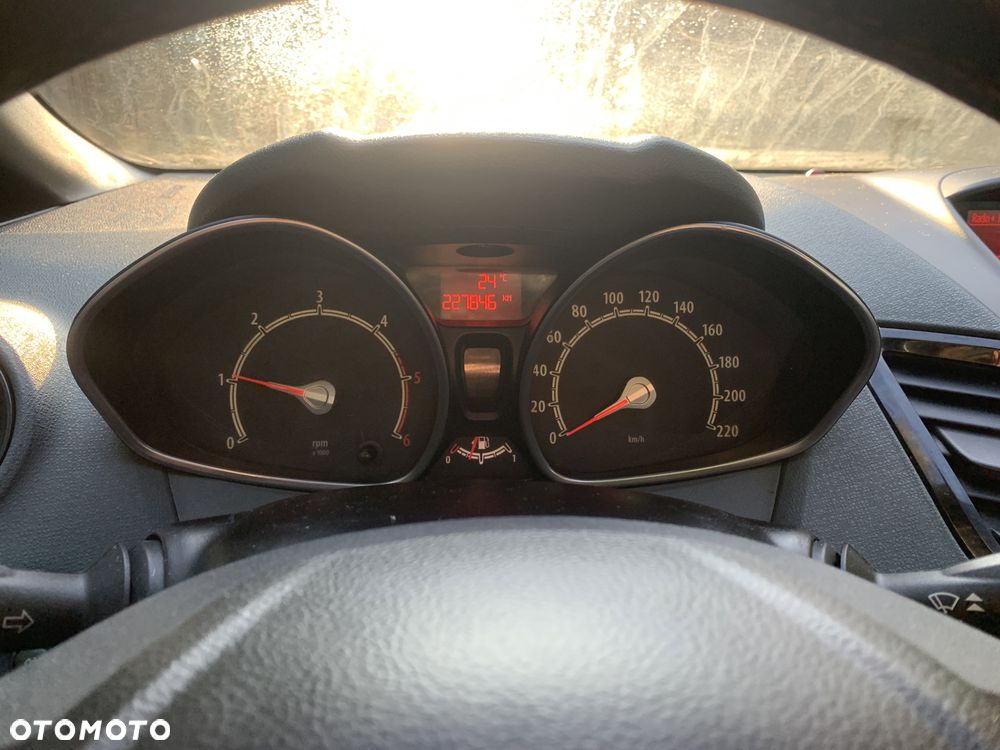 Ford Fiesta - 6