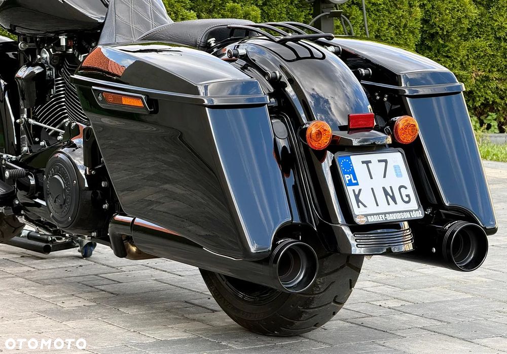 Harley-Davidson Touring Road King - 15