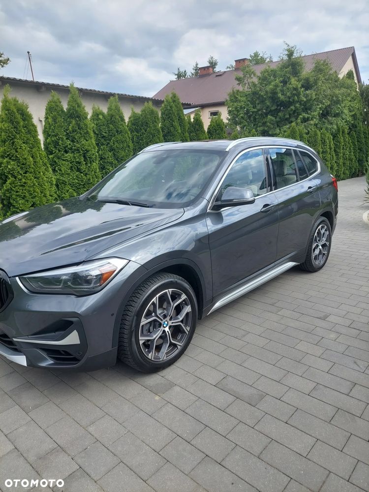 BMW X1 - 11