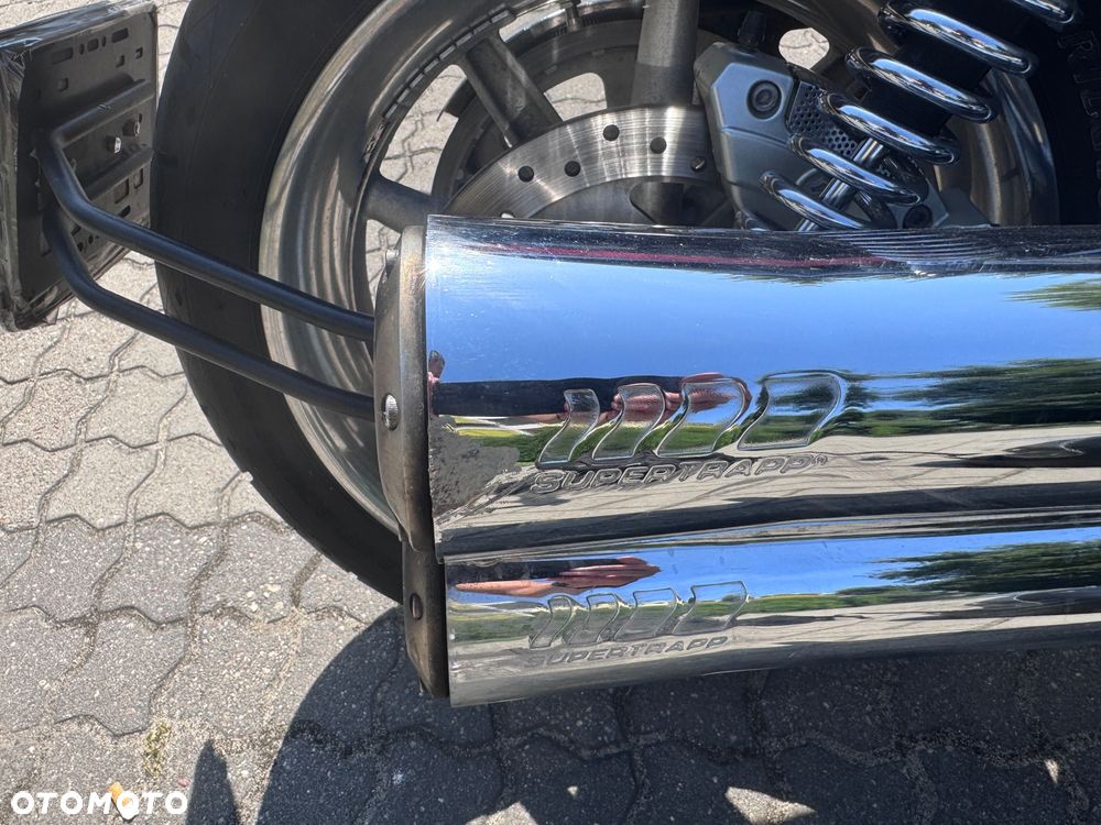 Harley-Davidson V-Rod Street Rod - 4