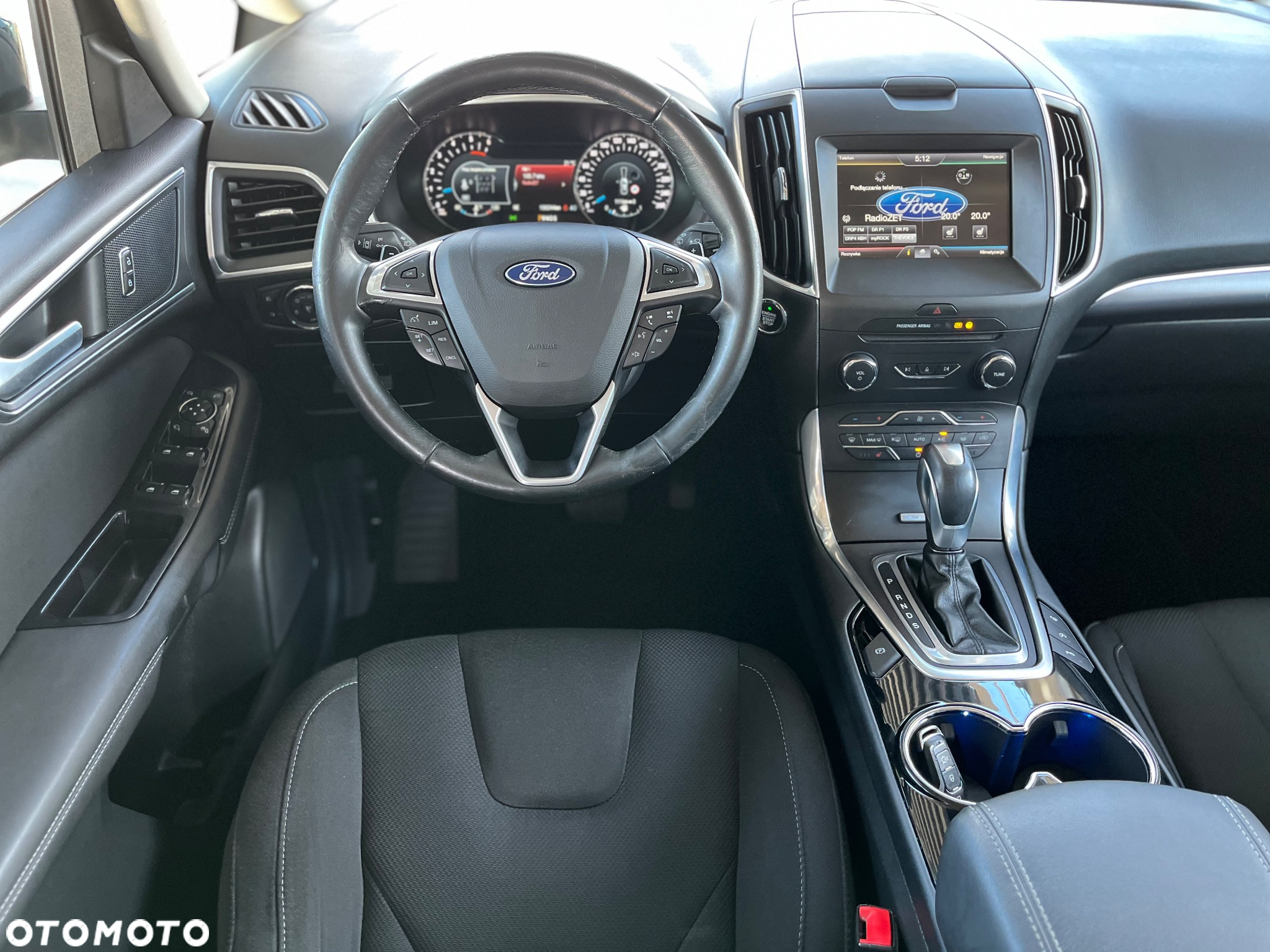 Ford S-Max - 16