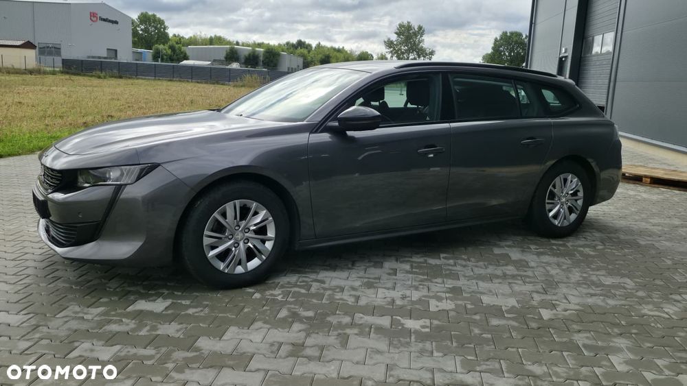 Peugeot 308 1.2 PureTech Active S&S EAT6 - 8