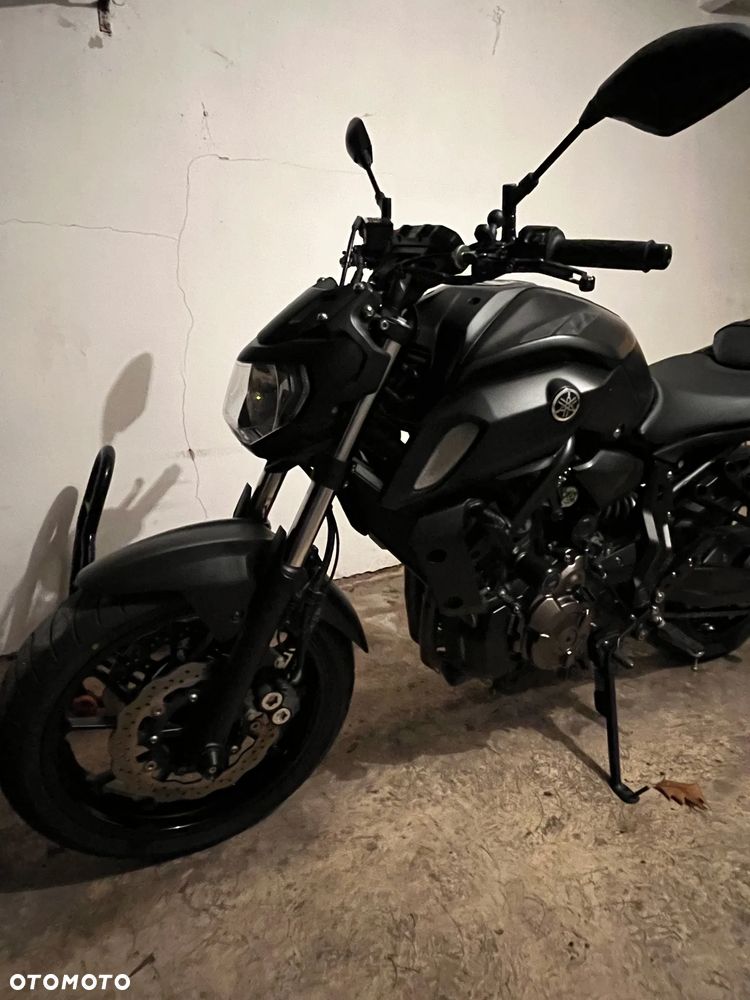 Yamaha MT - 7