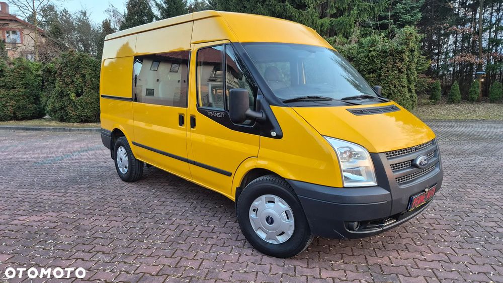 Ford Transit - 1