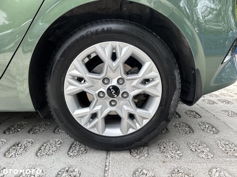 Kia Ceed 1.5 T-GDI M DCT - 14