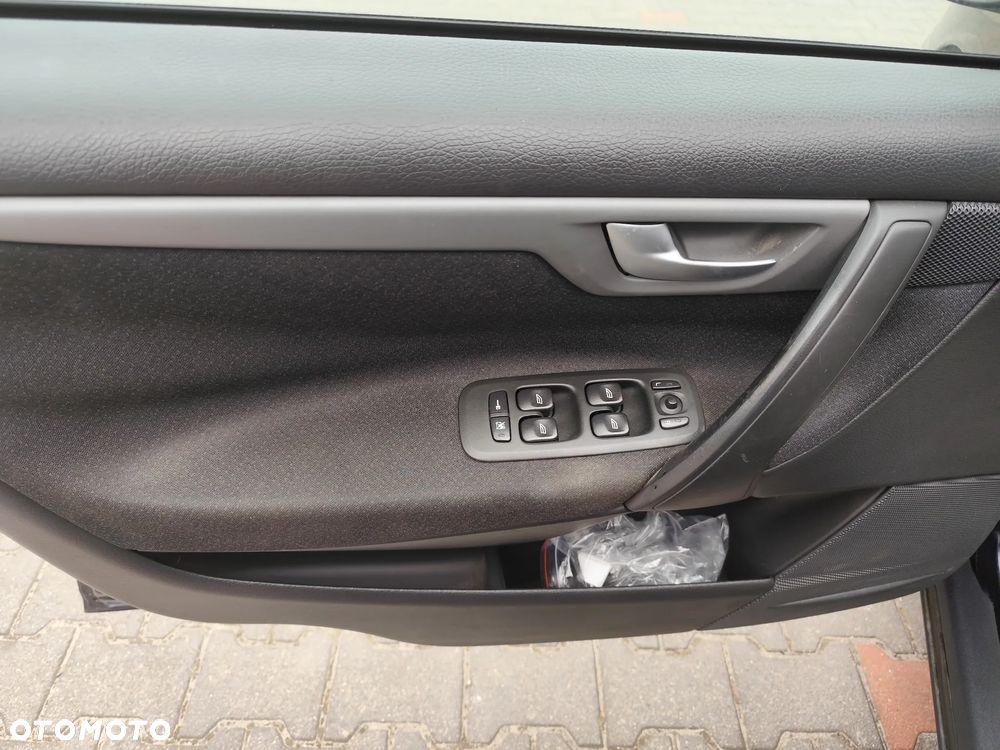 Volvo V70 2.4 Edition - 15
