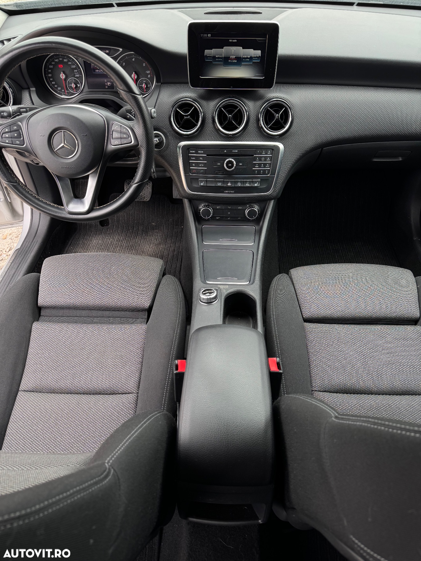 Mercedes-Benz A - 6