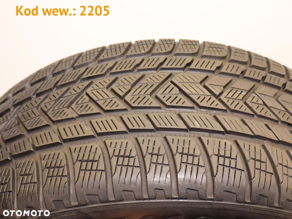 Pirelli Scorpion Winter - 285/40 R20 - 8