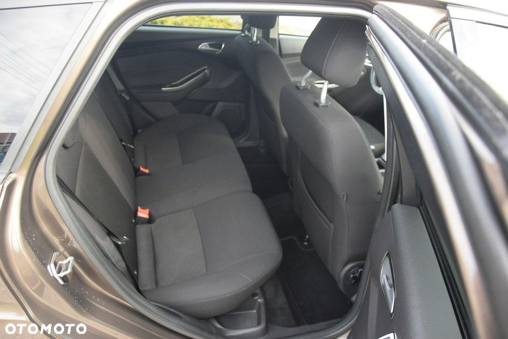 Ford Focus 1.5 EcoBlue STart-Stopp-System TITANIUM - 28