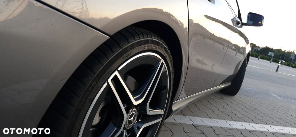 Mercedes-Benz CLA 250 4Matic 7G-DCT - 6