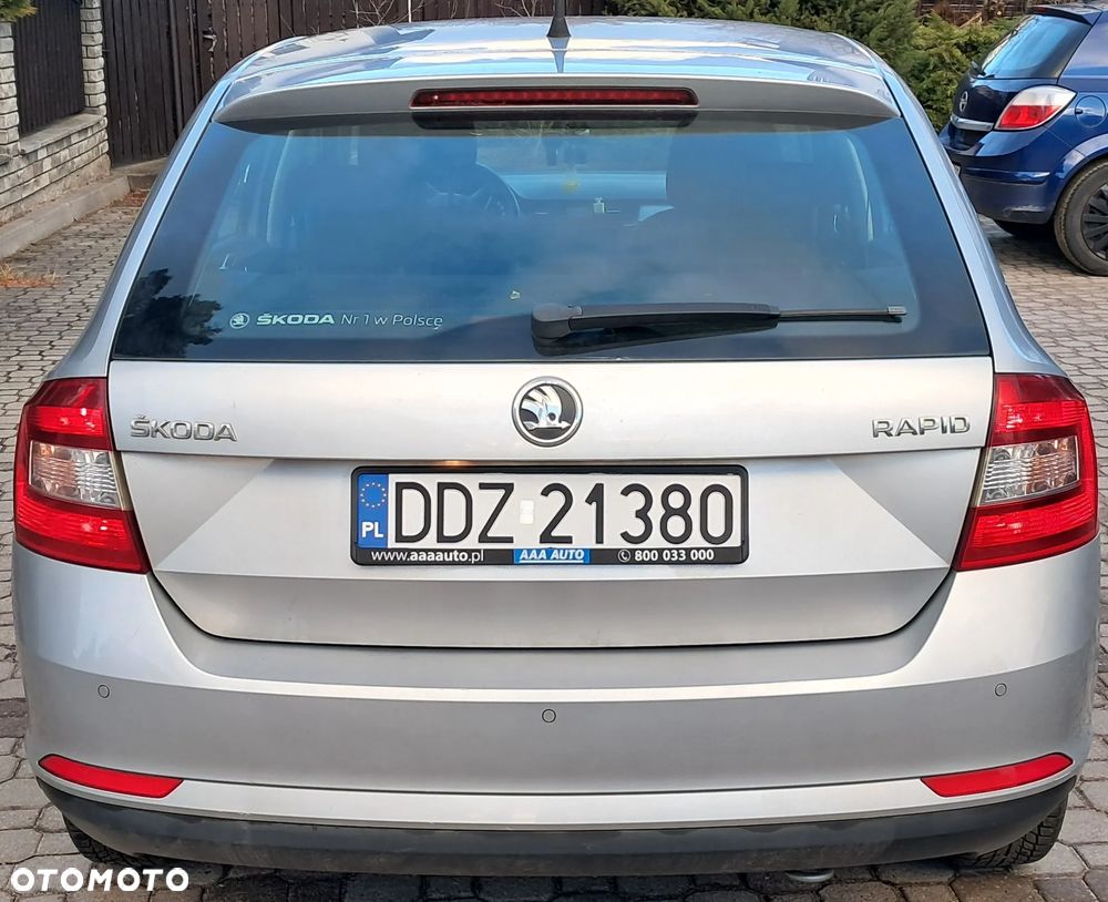 Skoda RAPID Spb 1.2 TSI Edition - 6