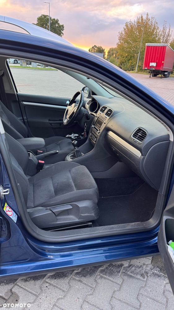 Volkswagen Golf - 15