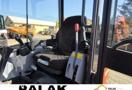 Kubota Mini koparka Kubota KX019- 4 ,  2023 rok - 14