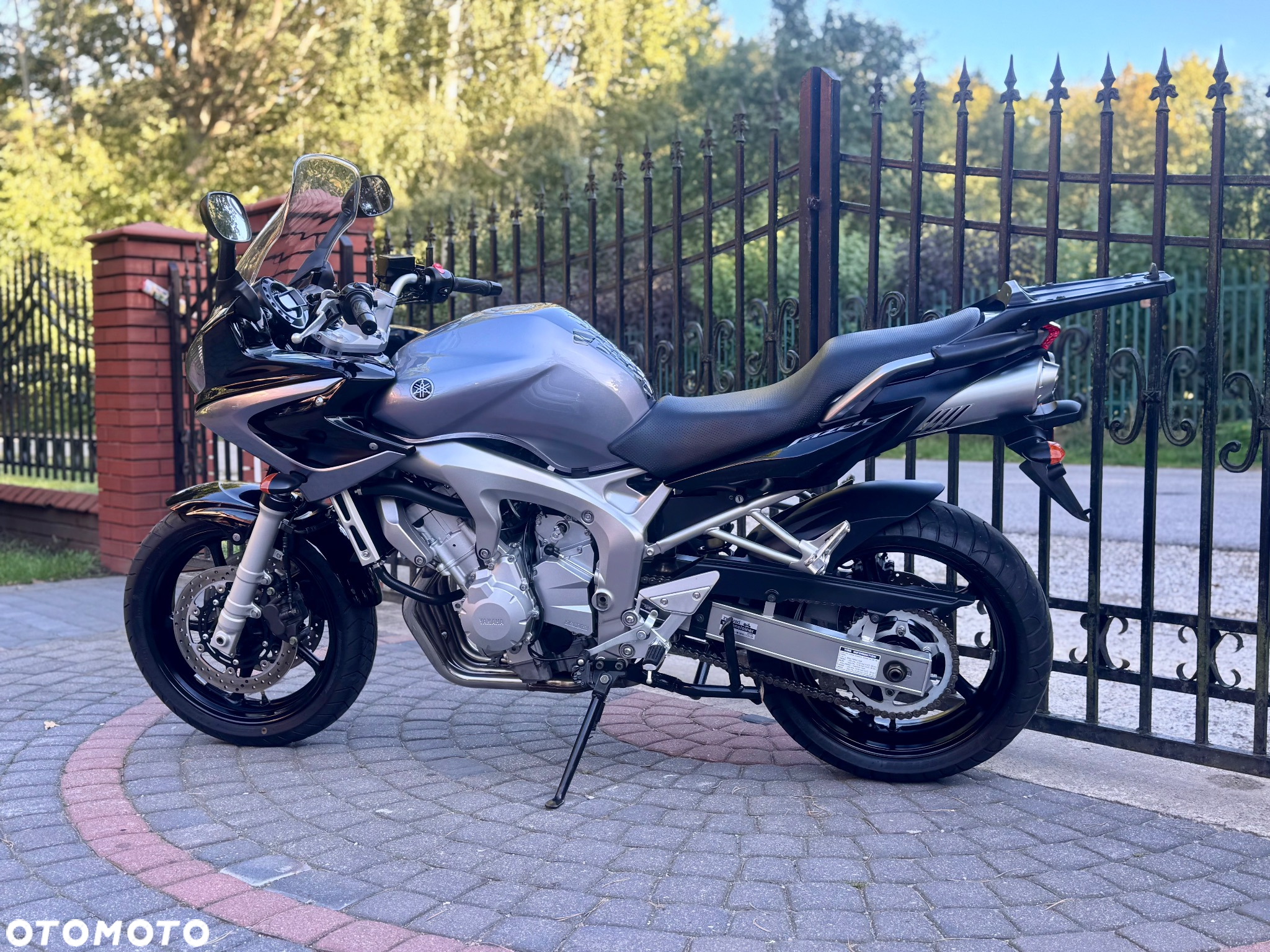 Yamaha FZ6 - 7