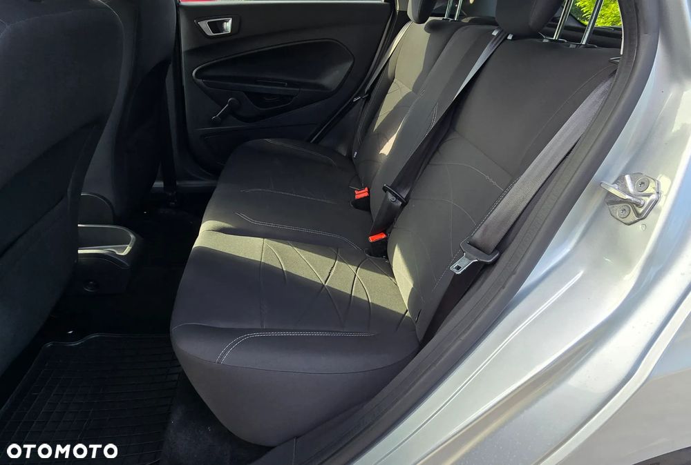 Ford Fiesta 1.25 SYNC Edition - 25