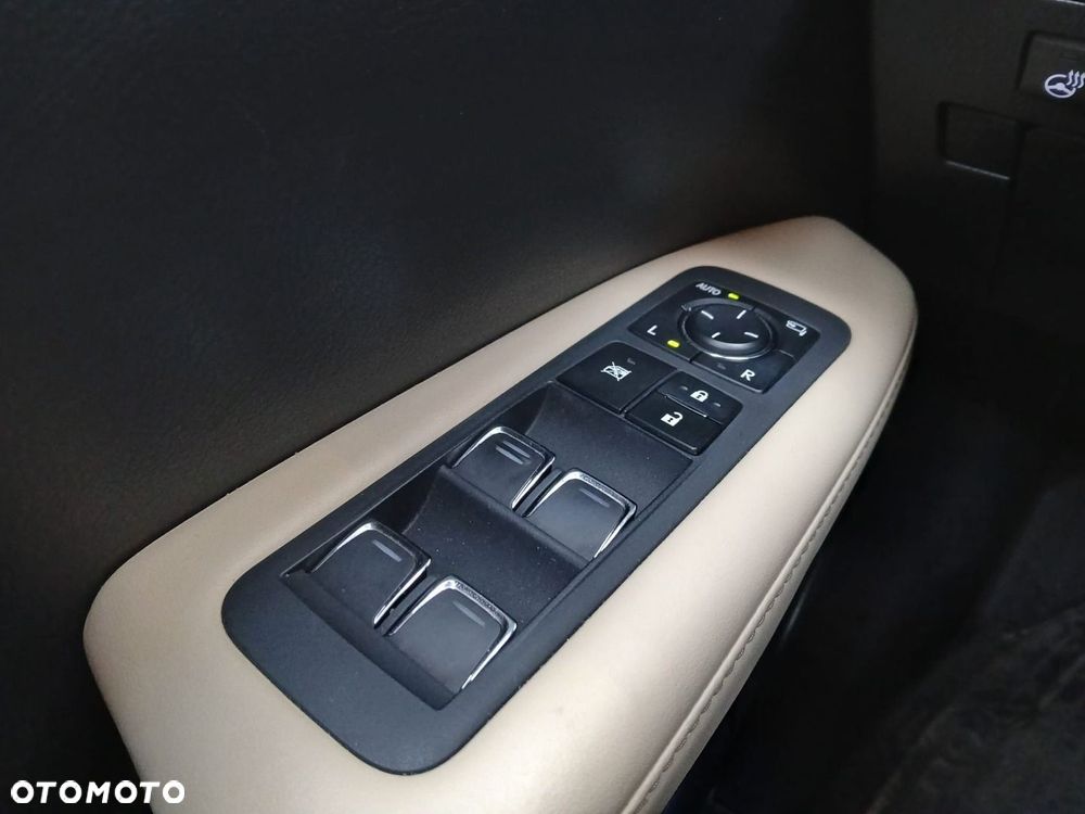 Lexus RX 450h Business Edition - 35