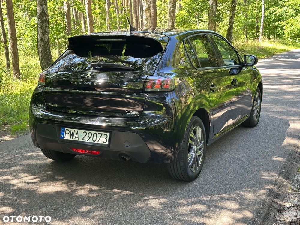 Peugeot 208 PureTech 100 EAT8 Active - 13