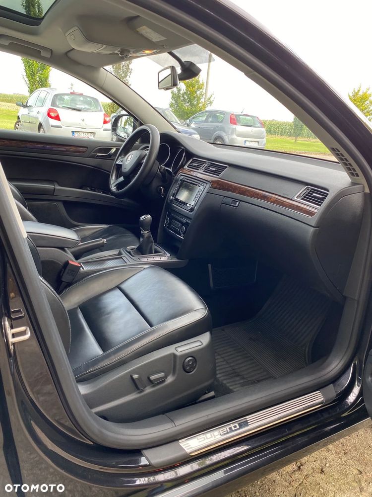 Skoda Superb 1.6 TDI Platinum - 12