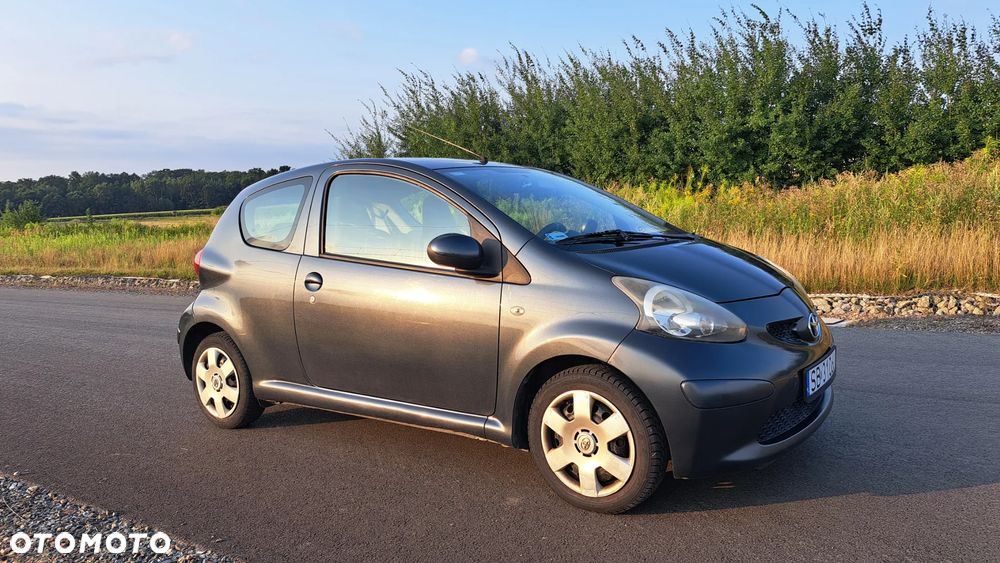 Toyota Aygo 1.0 VVT-i Terra - 2