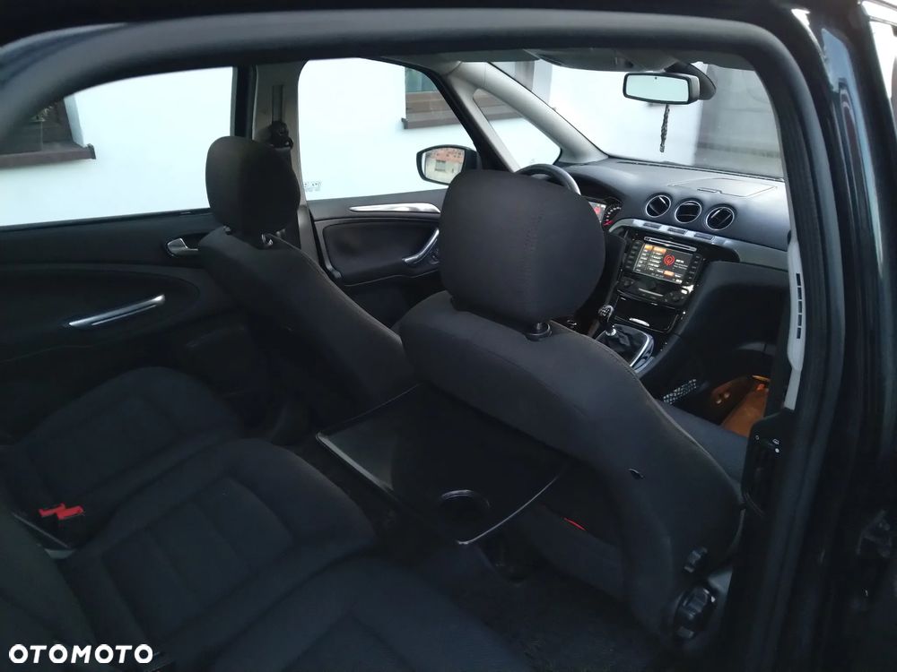 Ford S-Max 2.0 TDCi Titanium - 15