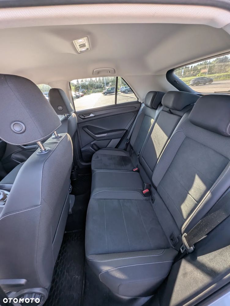 Volkswagen T-Roc 1.5 TSI Style DSG - 17