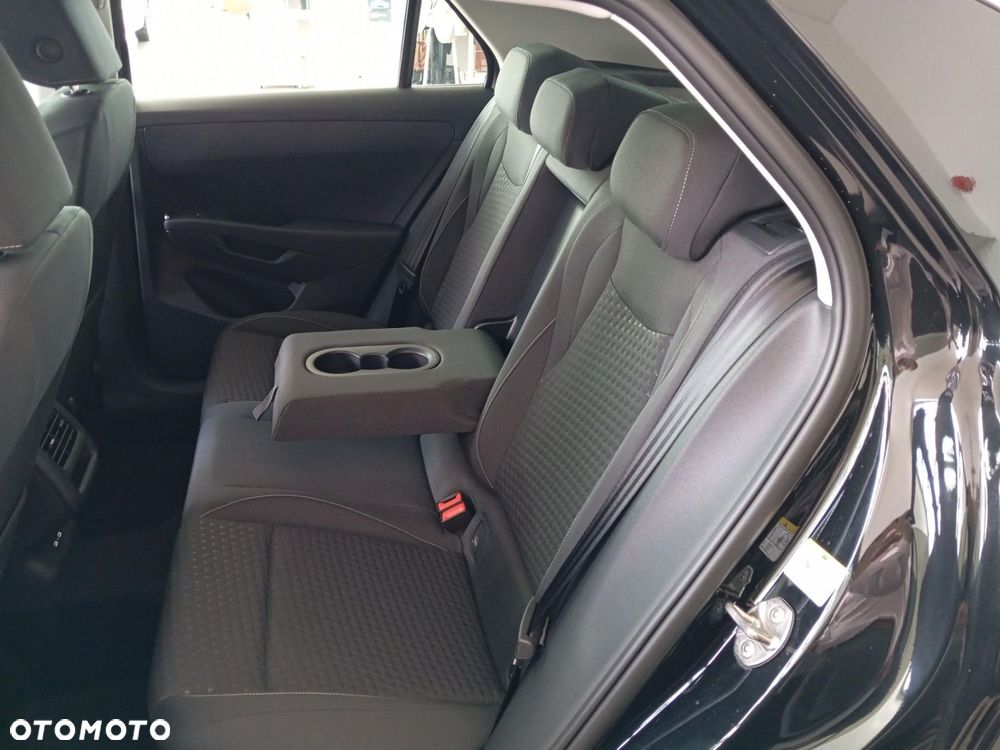 Volkswagen T-Roc - 17