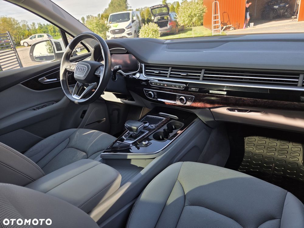 Audi Q7 3.0 TFSI Quattro Tiptronic - 21