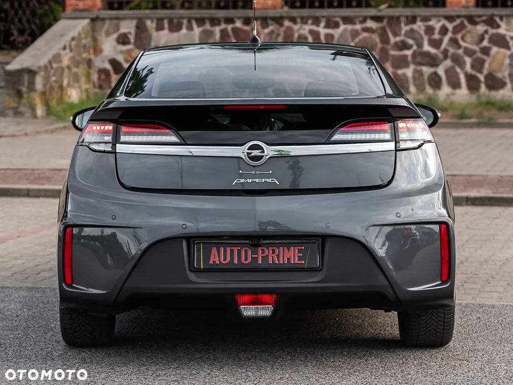 Opel Ampera - 11
