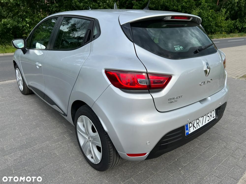 Renault Clio - 8