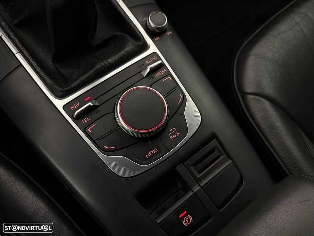 Audi A3 Sportback 1.6 TDI - 9