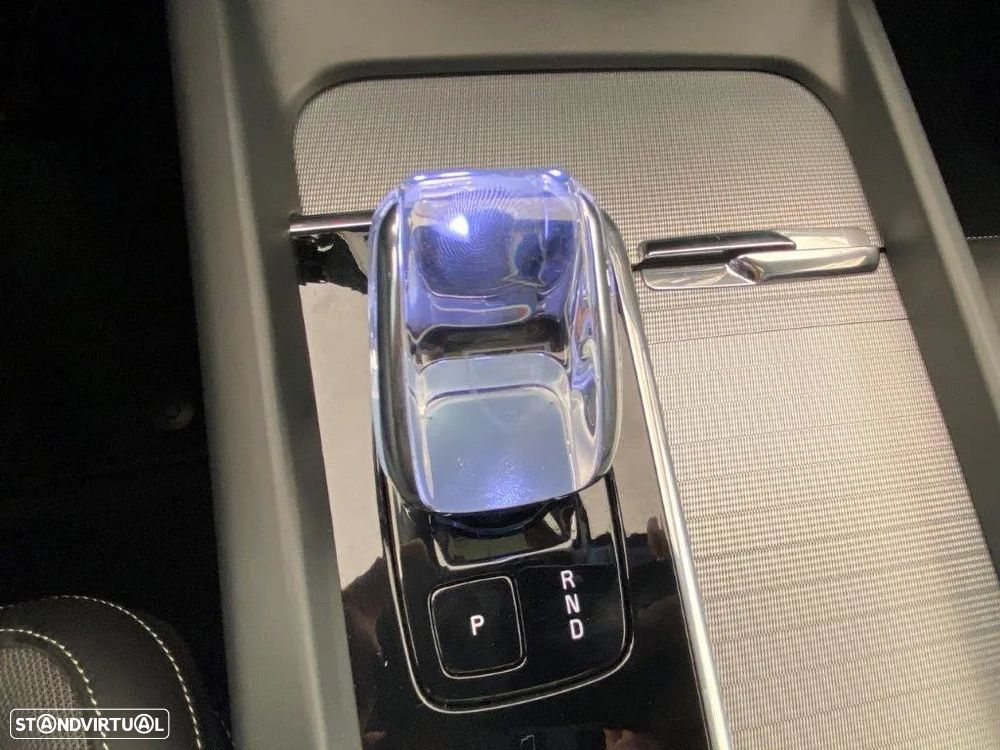 Volvo XC 60 2.0 T6 PHEV Black Edition AWD - 18